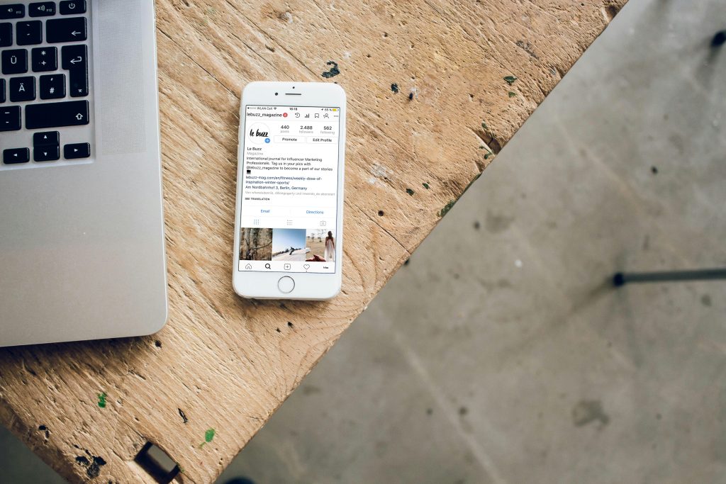 le-buzz-studio-aM9sj98dI2A-unsplash